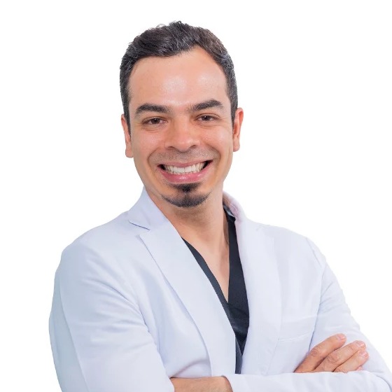 Dr. Anthony De Jesús, especialista en ortodoncia